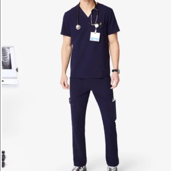 FIGS Chisec™ Scrub Top & Cairo™ Scrub Pants Set
